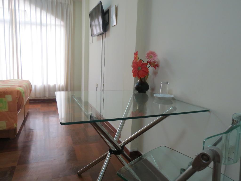 לינה וארוחת בוקר טרוחיו Residencial El Sol De Los Pinos מראה חיצוני תמונה